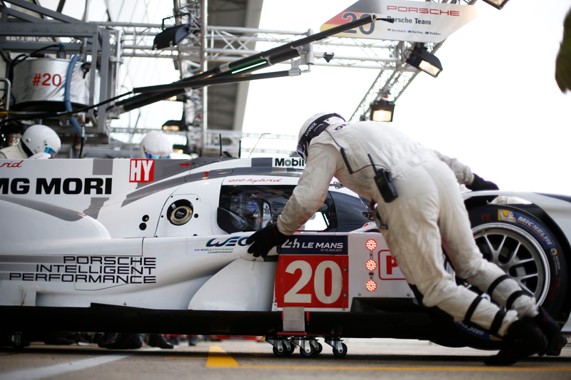 Illustration for article titled How Porsche's Stunningly Complex Hybrid Le Mans Race Car Works